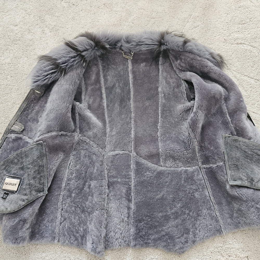 Reisler Sheepskin coat with fur collar M - Picture 7 of 8